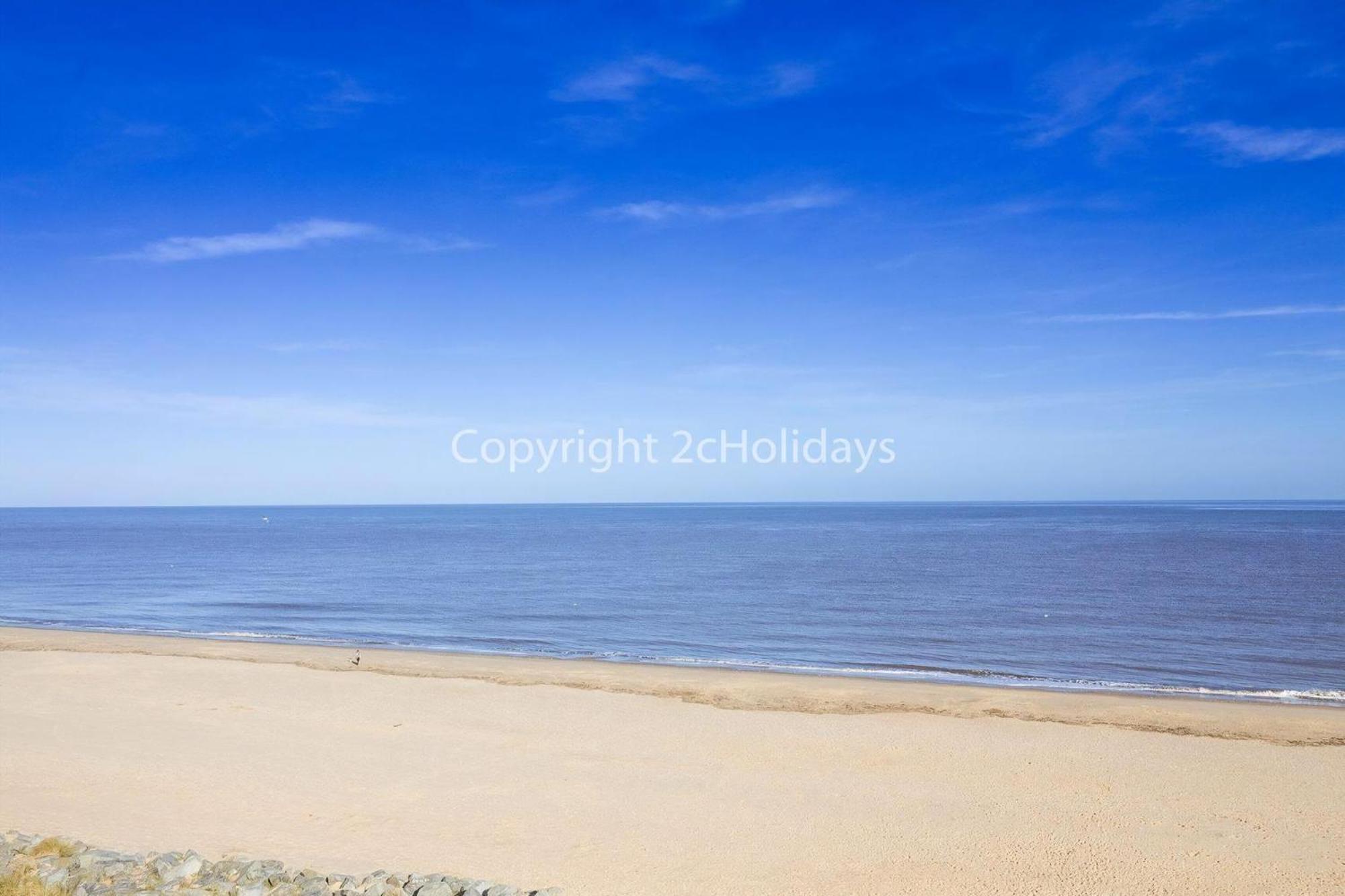 8 Berth Caravan In A Great Location In Norfolk Ref 50053D Hotel Great Yarmouth Buitenkant foto